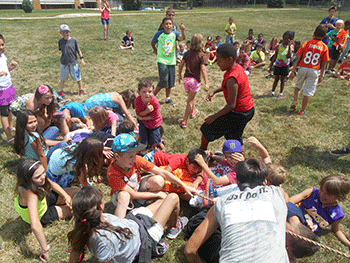 8.25.15_CO_Tug-o-War